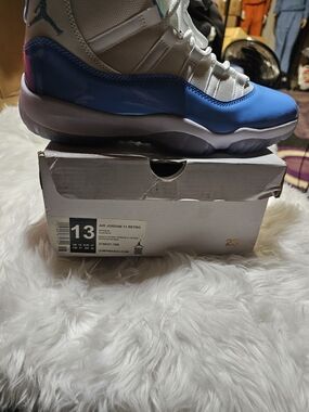 Jordan Air Jordan 11 Retro White and Blue Men's Athletic Shoes